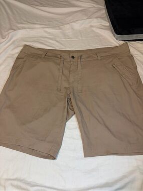 Magellan Outdoors Women's Drawstring Casual Shorts - Tan